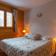 s�sz�ll�s: Le Hameau du Rocher Blanc